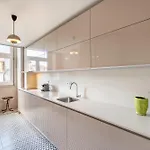 아파트 Viva Aliados Spacious & Bright Flat