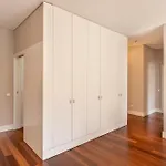 Viva Aliados Spacious & Bright Flat