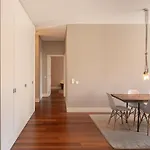 Viva Aliados Spacious & Bright Flat 포르투