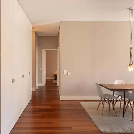 Viva Aliados Spacious & Bright Flat Порту