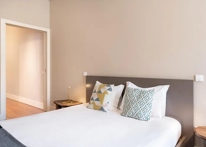 Διαμέρισμα Viva Aliados Spacious & Bright Flat Πόρτο