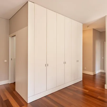 Viva Aliados Spacious & Bright Flat